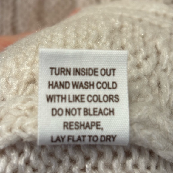 NWT Blu Pepper Cream Cable Knit Sweater with Black velvet Ribbon close - S - Picture 10 of 13